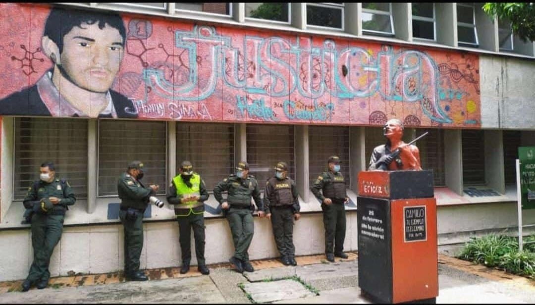 La Policía en Univalle
