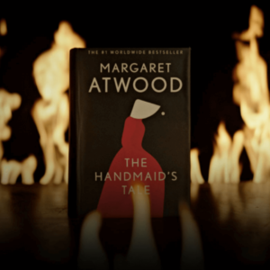 El libro inquemable de Margaret Atwood: «El cuento de la criada»